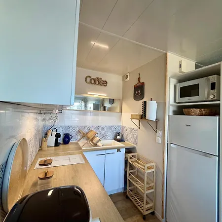 La Parenthese Oceane Apartment *